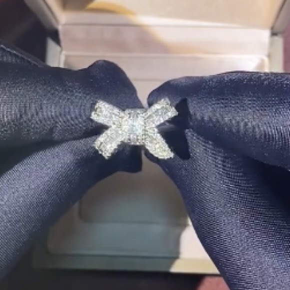 THIS ABSOLUTELY STUNNING PAVE CRYSTALS RING WILL TURN HEADS WHEREVER YOU WEAR IT - Picture 8 of 8